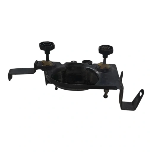SUPORTE FAROL DIREITO PAJERO SPORT 2004 A 2006