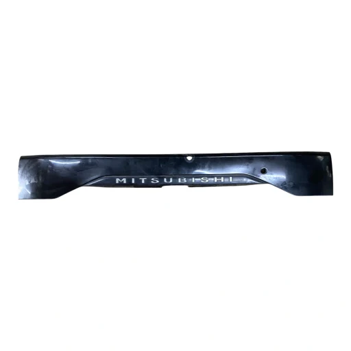 APLIQUE TAMPA TRASEIRA PAJERO SPORT 1999 A 2006 MR245223