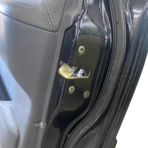 PORTA DIANTEIRA DIREITA PAJERO SPORT 1999 A 2011