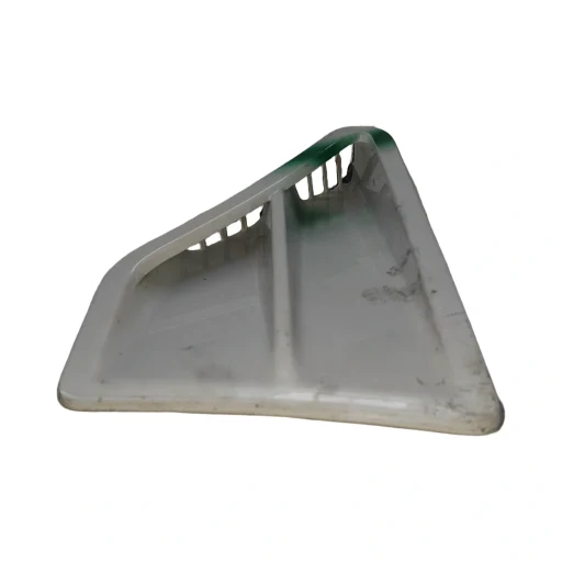 DIFUSOR AR PARA-LAMA ESQUERDO PAJERO TR4 10 A 15 CA420755