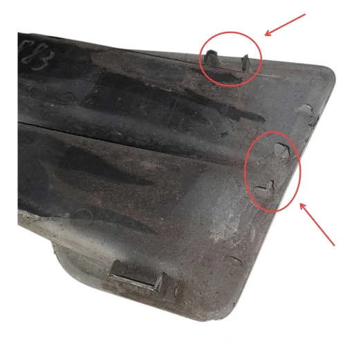DIFUSOR AR PARA-LAMA DIREITO PAJERO TR4 10 A 15 CA420756 DET