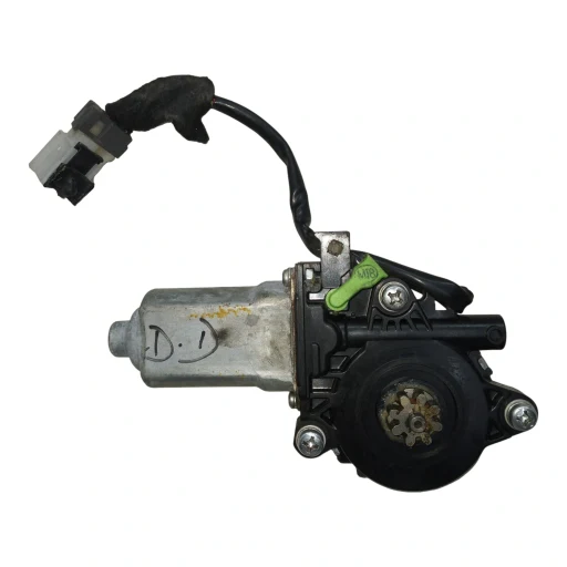 MOTOR VIDRO PORTA DIAN DIR PAJERO TR4 2003 A 2015 MR393260
