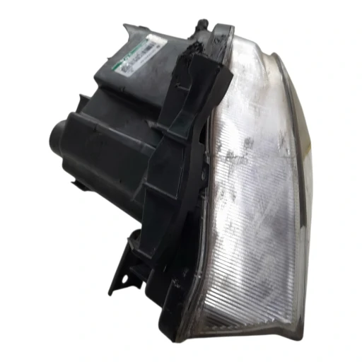 FAROL ESQUERDO PAJERO TR4 2010 A 2015 PARA REFORMA