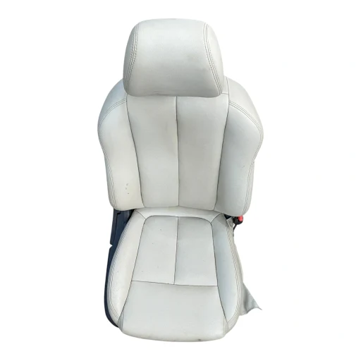 JOGO BANCOS ECLIPSE CROSS 2019 A 2025 COURO