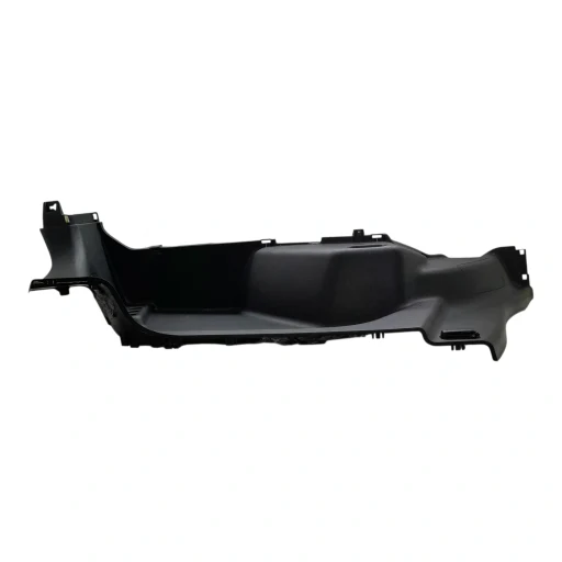 ACABAMENTO PORTA-MALAS ECLIPSE CROSS 2023 A 2025 DIREITO SPC08982