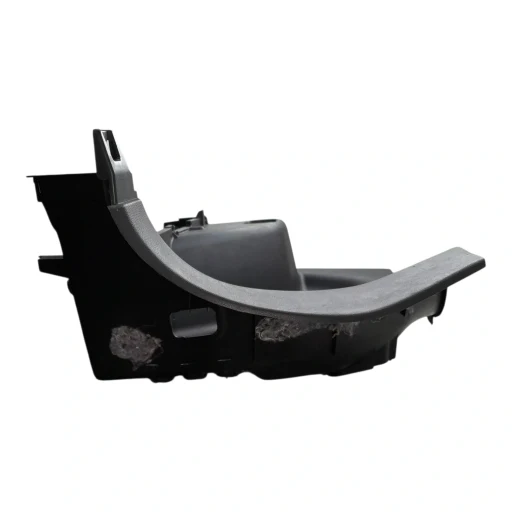 ACABAMENTO PORTA-MALAS ECLIPSE CROSS 2023 A 2025 DIREITO SPC08982