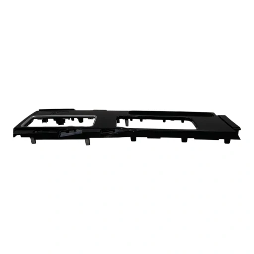 MOLDURA CONSOLE CENTRAL ECLIPSE CROSS 2023 A 2025 DETALHE SPC08947