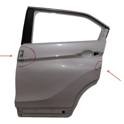 PORTA ECLIPSE CROSS 2019 A 2025 TRASEIRA ESQUERDA DETALHE