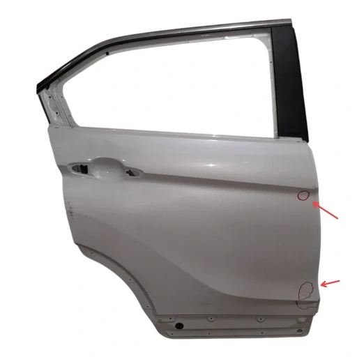 PORTA ECLIPSE CROSS 2019 A 2025 TRASEIRA DIREITA DETALHE