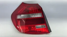 LANTERNA LCI TRAS ESQUERDA BMW 120I 130I E87 6924501 09 A 11