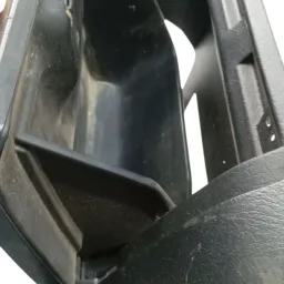 PORTA LUVAS MAZDA MX3