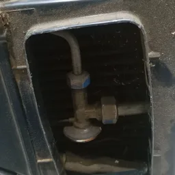 CAIXA  AR COM EVAPORADORA MAZDA MX3