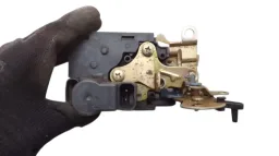 FECHADURA PORTA TRASEIRA ESQUERDA CHERY TIGGO 2 11/15