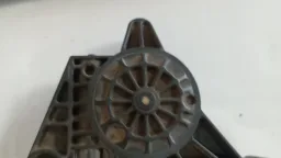 MOTOR MÁQUINA VIDRO TRASEIRA ESQUERDA PASSAT  98..