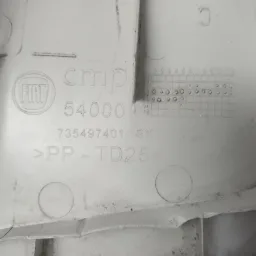 ACABAMENTO COLUNA CENTRAL ESQUERDA FIAT PALIO 2013 A 2017
