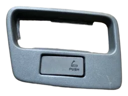 Moldura Cinzeiro Da Porta Tras Esquerda Blazer S10 1999/2011