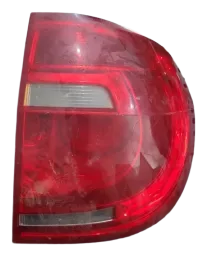 Lanterna Traseira Direita Vw Spacefox Fox 1.6 16v 2010 2014