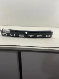 FRISO TAMPA TRASEIRA DUSTER 2011 À 2019