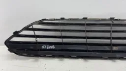 GRADE FRONTAL PARACHOQUE FORD NEW FIESTA 2013 A 2019