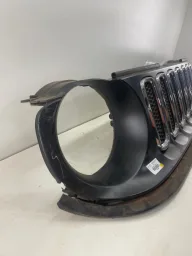 GRADE DIANTEIRA RENEGADE 2015 À 2019 DETALHE