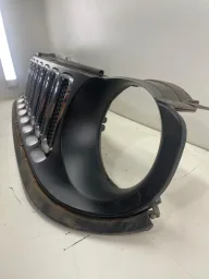 GRADE DIANTEIRA RENEGADE 2015 À 2019 DETALHE
