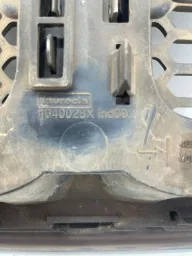 GRADE DIANTEIRA RENEGADE 2015 À 2019 DETALHE