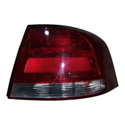 Lanterna Traseira Dirt C/Soquete Voyage G5 2009/13 5u5945258