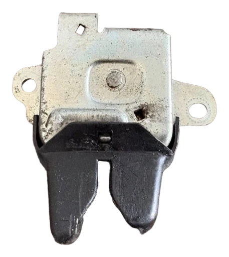 Fechadura Tampa Traseira Toyota Corolla 1.8 1996 1997/2002