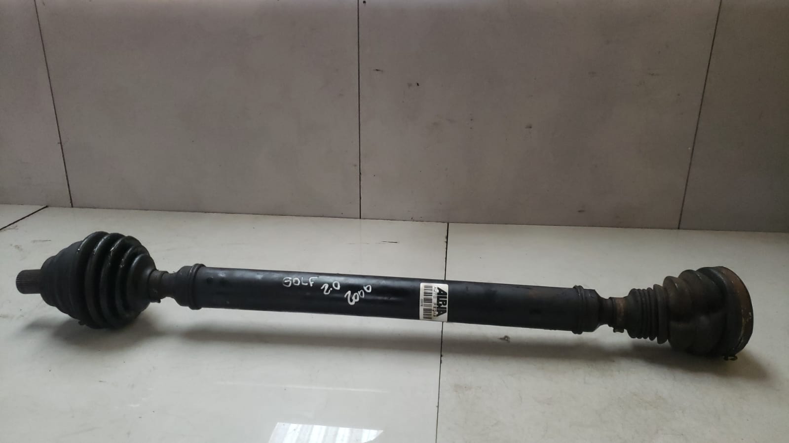 Semi eixo dianteiro direito Vw Golf 2.0 2008 a 2013
