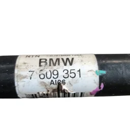 Semi eixo traseiro esquerdo BMW 220i 320i 420i 2015 2016