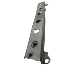 travessa apoio inferior radiador Toyota RAV4 2010 2011 2012 53218-42020