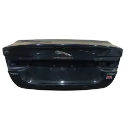 Tampa Traseira Jaguar Xe 25t 2015 2016 2017 2018 2019