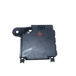Tampa Polo Positivo Bateria A4 A5 Q5 S4 2008 2009 2010 2011 8K0937517B 8K0937517A
