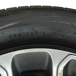 roda aro R18 265/60 grand cherokee 2014 2015 2016