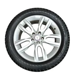 roda aro R18 235/50 GLA 200 GLA 220 GLA 250 2018 2019 2020 A1564010100 A1564011300