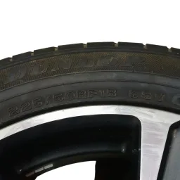 roda aro R18 225/50 Lexus UX 250h 2020 2021 2022 2023 2024 4261176140 4261176150