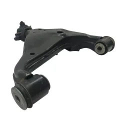 Bandeja balança dianteira esquerda Hilux Sw4 2022 2023 2024 48069-0K040 48068-0K040 48069-0K050 48068-0K050 JB1167650