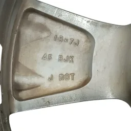roda aro R18 225/50 Lexus UX 250h 2020 2021 2022 2023 2024 4261176140 4261176150