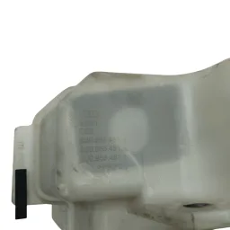 reservatorio agua para brisa audi Q3 2021 2022 2023 2024