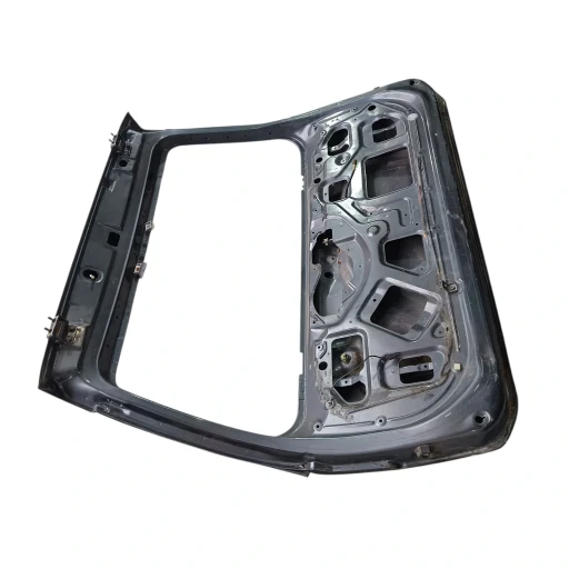 tampa traseira Pajero Sport 1999 2000 2001 2002 2003 2004 MR296512 5817A092