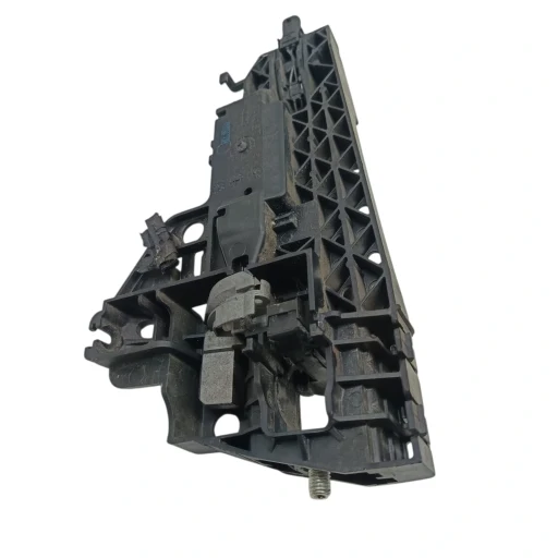 Maçaneta Externa dianteira direita Audi Q3 2013 2014 2015 8U0837886