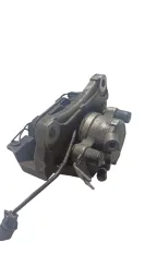 pinca dianteira direita audi a5 2019 2020 2021 2022 2023 8W0615108