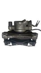 pinca dianteira direita audi a5 2019 2020 2021 2022 2023 8W0615108