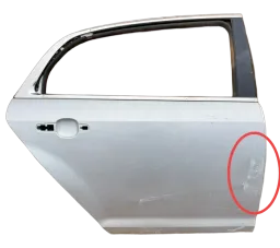 PORTA TRASEIRA DIREITA CHEVROLET MALIBU 2010 2011 2012 2013