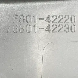 Moldura Tampa Traseira Toyota RAV4 2013 2014 a 2018 76801-42220