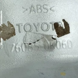 Aerofolio Tampa Traseira Hilux SW4 2016 a 2020 Detalhe 760850K060