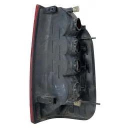 Lanterna Traseira Esquerda Chevrolet S10 2001 a 2011 Canto