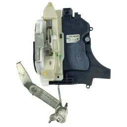 Fechadura Porta Traseira Esquerda Triton Dakar 2010 a 2017