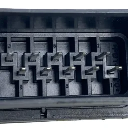 Fechadura Porta Traseira Esquerda Freelander 2 2007 a 2012