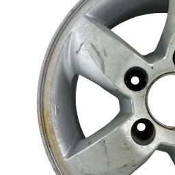 Roda Aro 16 Kia Sorento 2006 a 2009 5X139,7MM Detalhe 529103E601